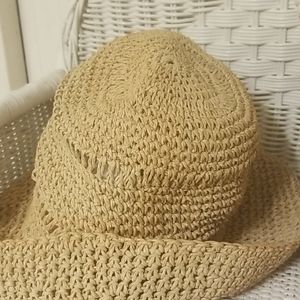 LAST CHANCE- Straw hat